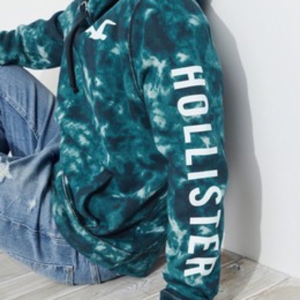 Holister hoodie